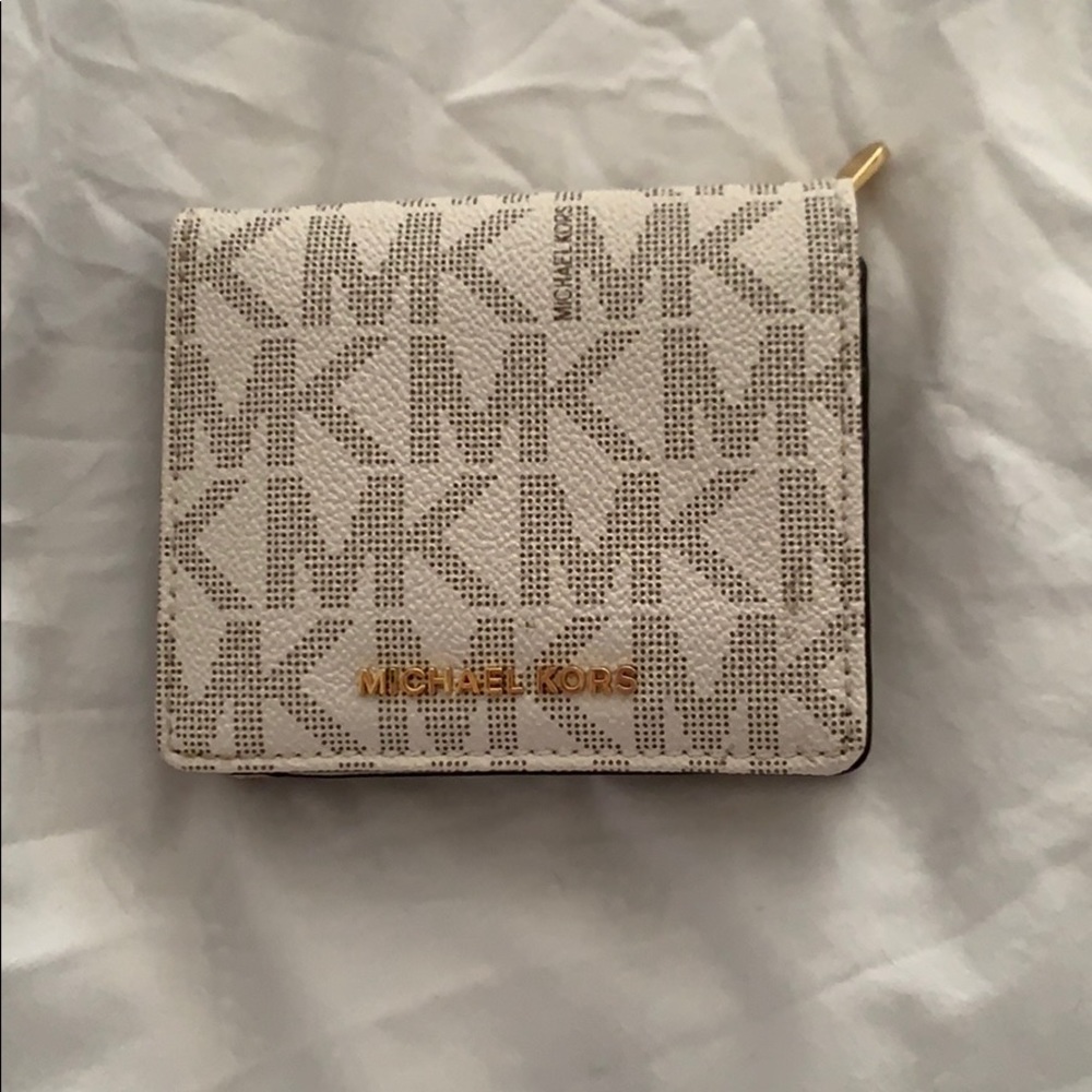 Michael Kors wallet